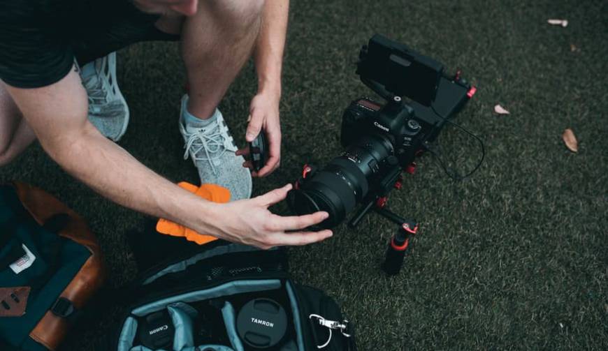 色彩心理学×动态美学，和龙市产品视频拍摄公司唤醒感官冲击力