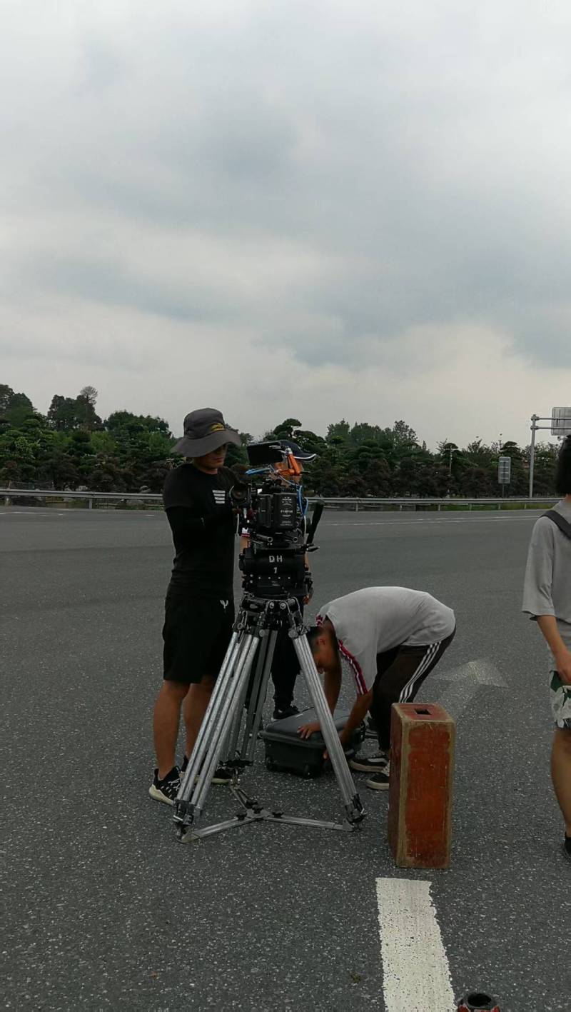 聚焦和龙市产品视频拍摄，以专业视角雕琢产品高光影像