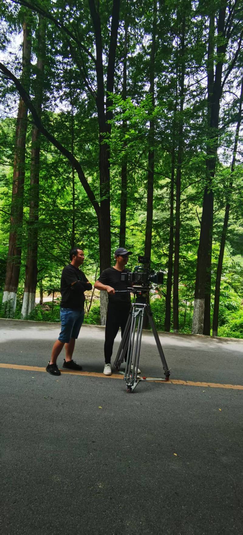 解锁和龙市电商产品视频拍摄制作新路径，助力产品销量狂飙